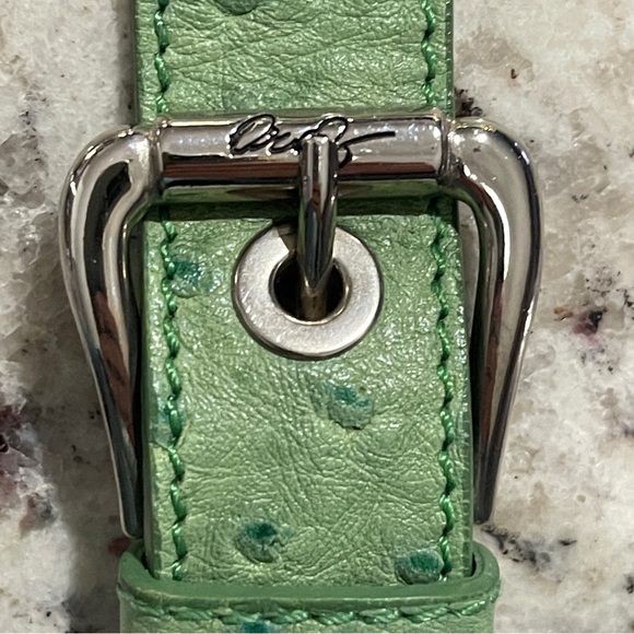 Donald J Pliner Green Ostrich Leather Crossbody Made In Italy Zip Closure silver - Picture 3 of 12